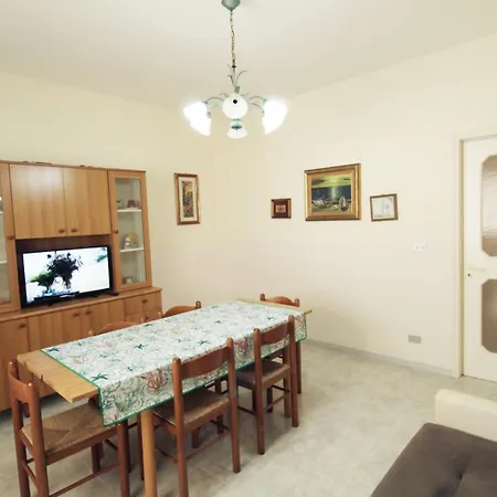 Trilocale Carmela In Centro A - Apulia Tatil Evi