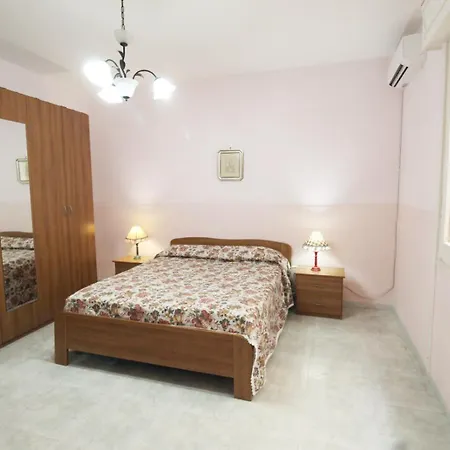 Trilocale Carmela In Centro A - Apulia Tatil Evi