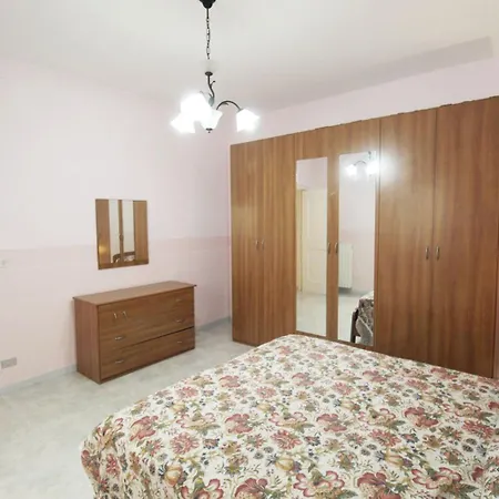 Trilocale Carmela In Centro A - Apulia