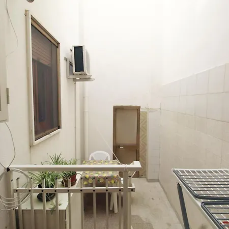 Trilocale Carmela In Centro A - Apulia Feriehus *